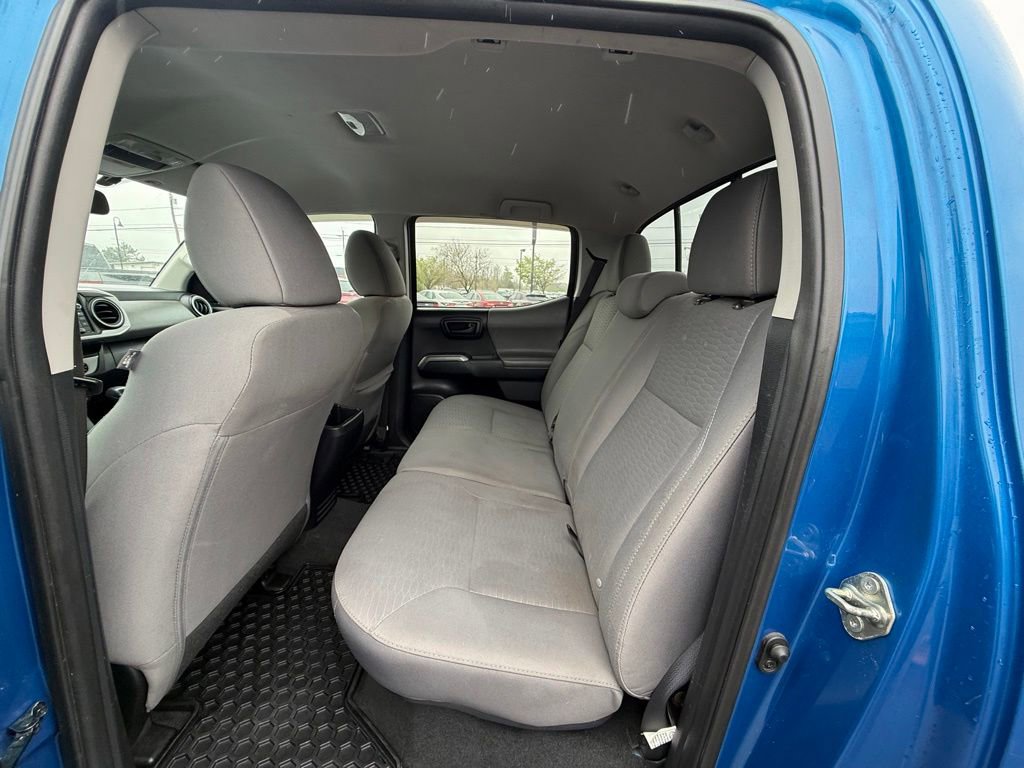 Used 2017 Toyota Tacoma 4x4 Double Cab image 23