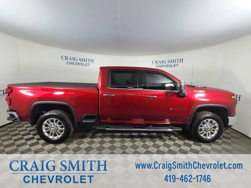Used 2025 Chevrolet Silverado 2500 LTZ w/ LTZ Plus Package AWD/4WD image 6