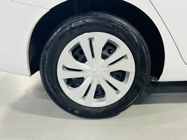 Used 2024 Nissan Versa S image 10