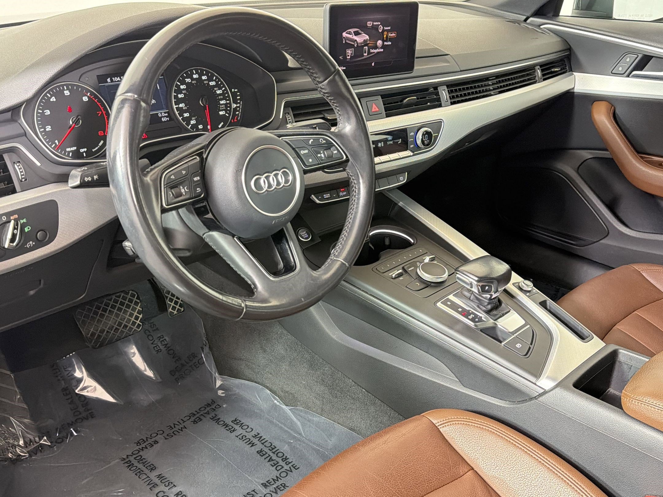 Used 2017 Audi A4 2.0T Premium FWD image 4