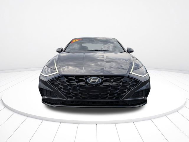 Used 2021 Hyundai Sonata Limited w/ Preferred Accessory Package FWD image 8