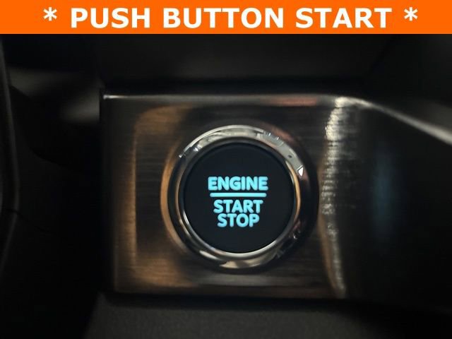 New 2026 Ford F250 Lariat w/ Black Appearance Package image 23