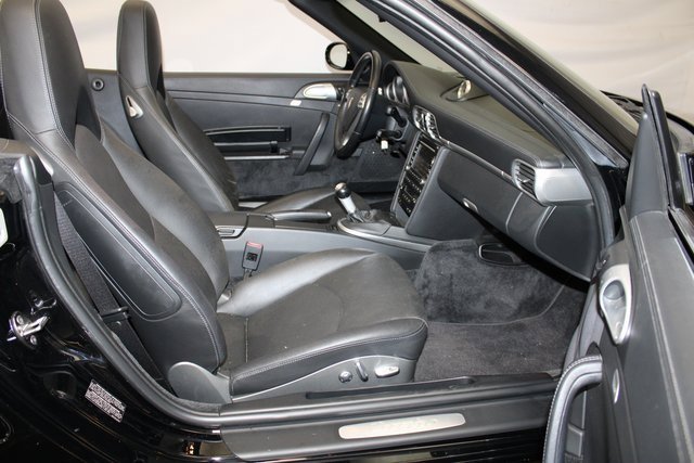 Used 2009 Porsche 911 Turbo image 17