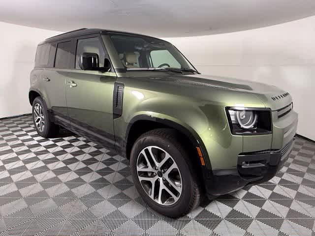 New 2026 Land Rover Defender 110 X-Dynamic SE AWD/4WD image 9