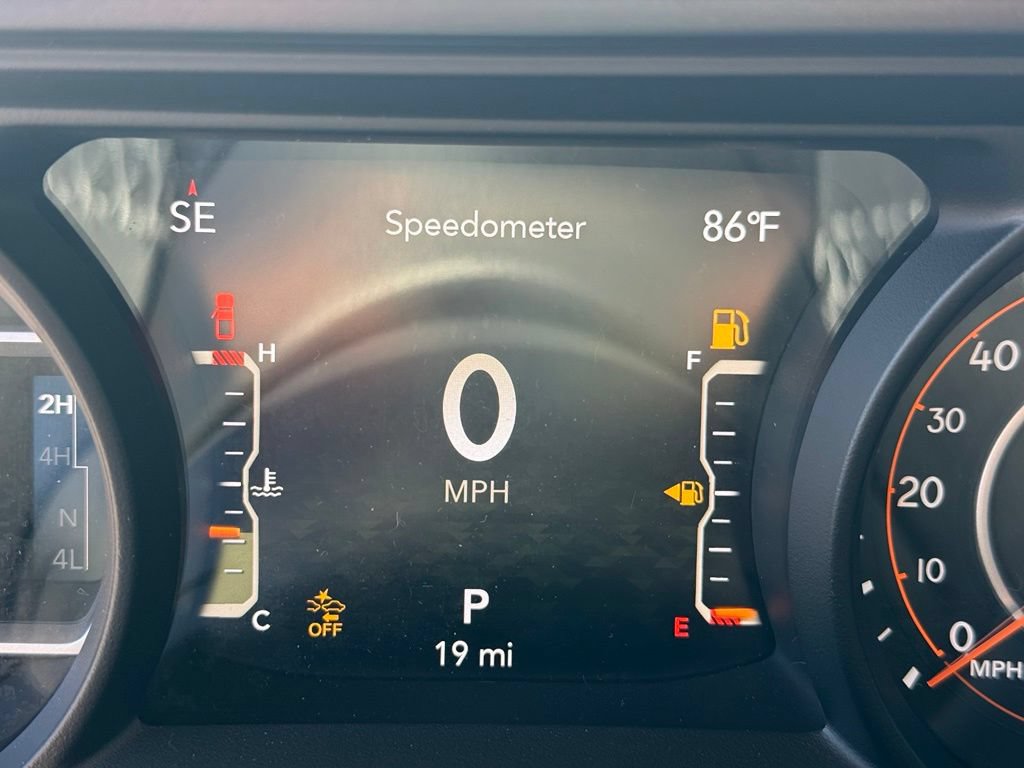 New 2026 Jeep Gladiator Mojave AWD/4WD image 4