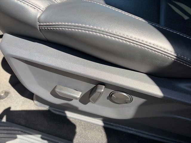 Used 2025 Ford Expedition Max Platinum w/ Stealth Performance Package image 13