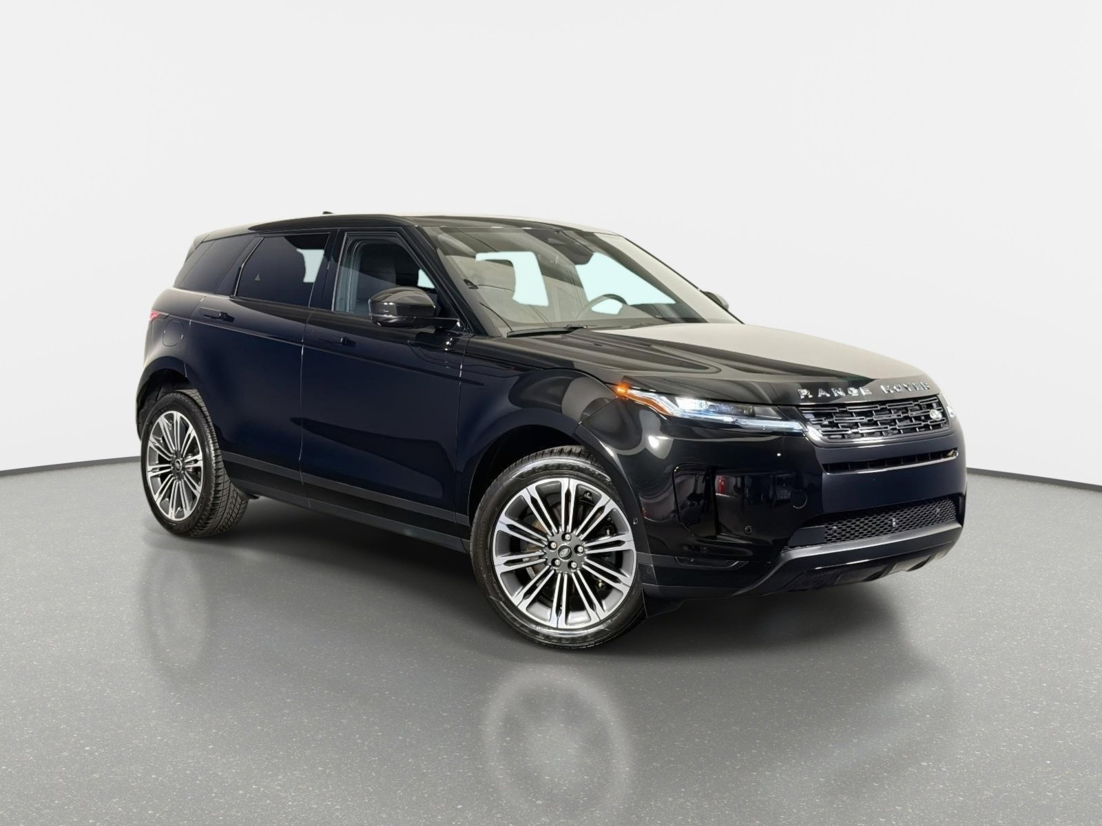 Used 2026 Land Rover Range Rover Evoque S image 1
