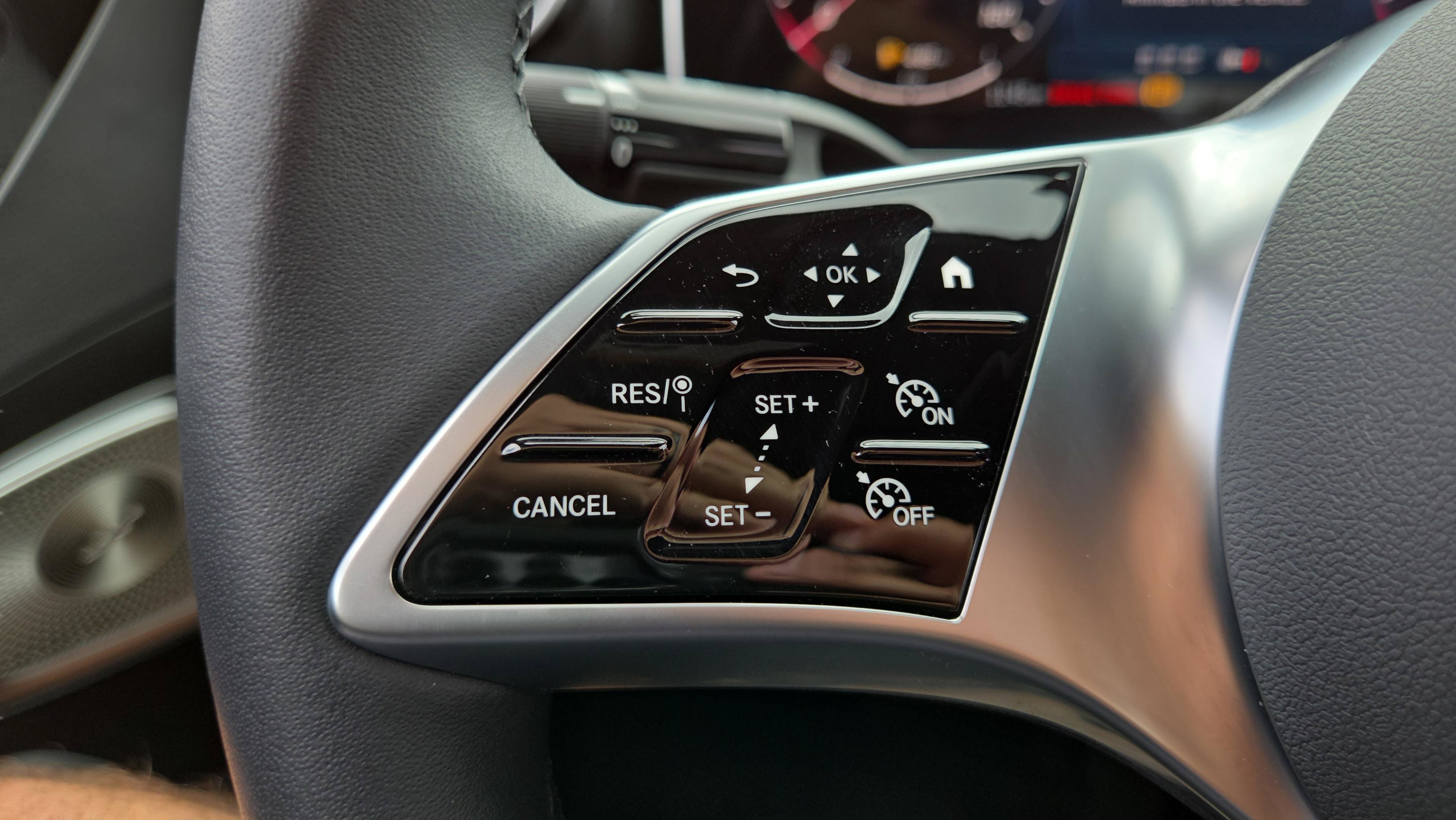 Used 2026 Mercedes-Benz C 300 Sedan image 24