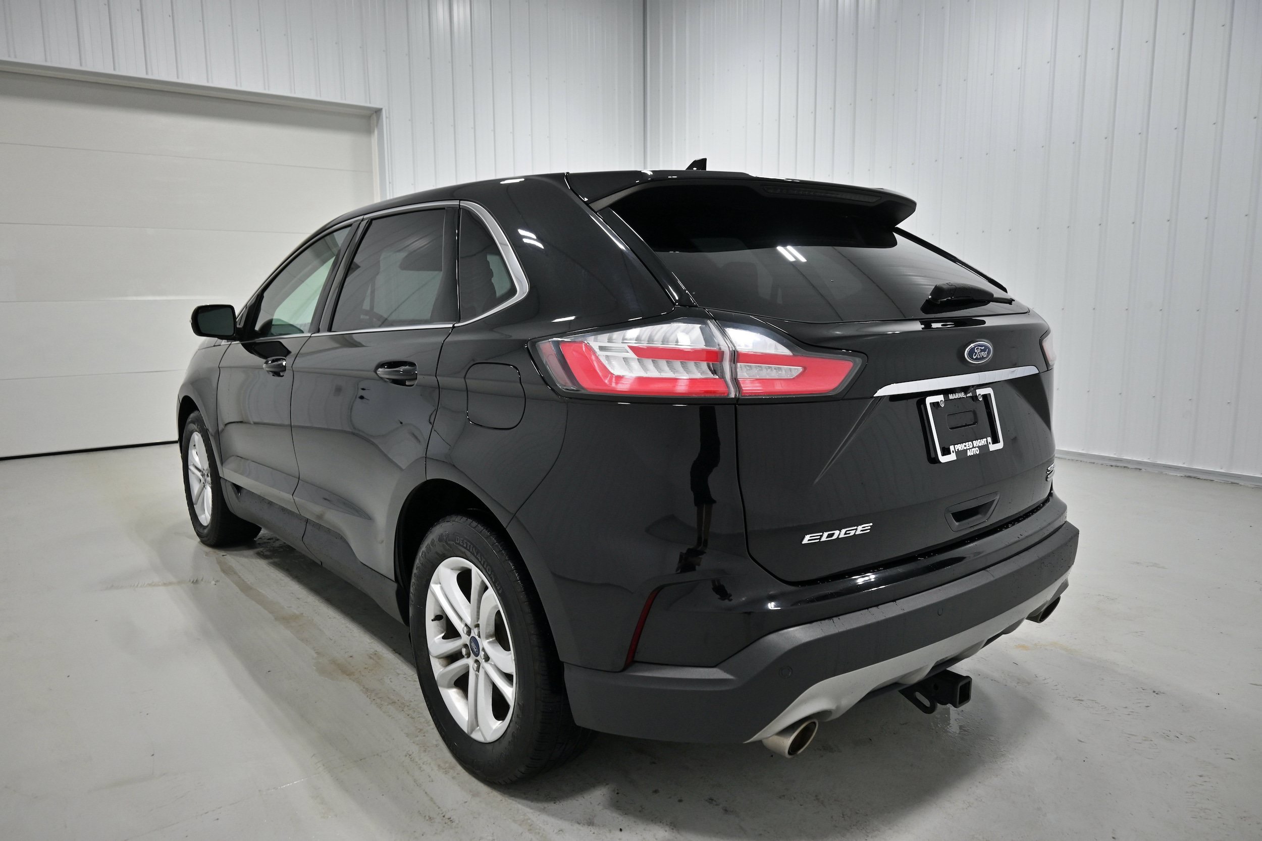 Used 2020 Ford Edge SEL w/ Cold Weather Package AWD/4WD image 32