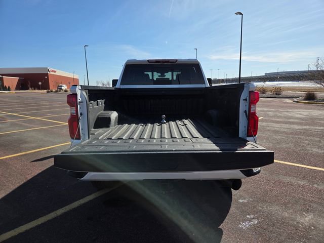 Used 2020 Chevrolet Silverado 3500 High Country w/ Z71 Off-Road Package AWD/4WD image 52