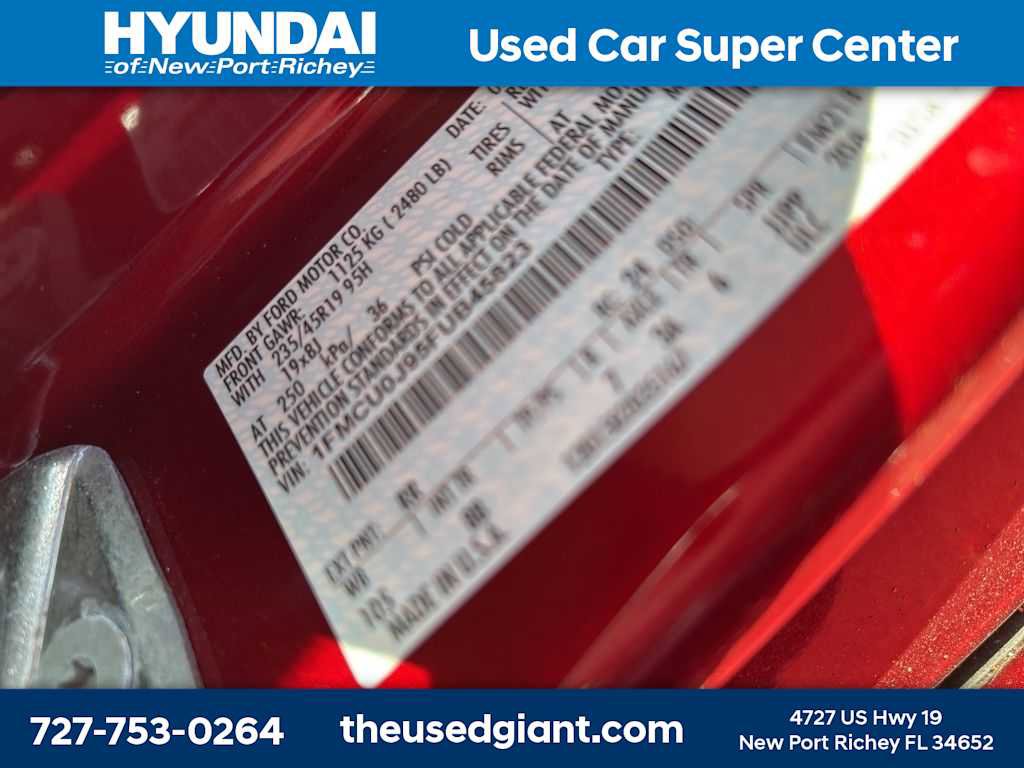 Used 2015 Ford Escape Titanium w/ Equipment Group 301A image 13