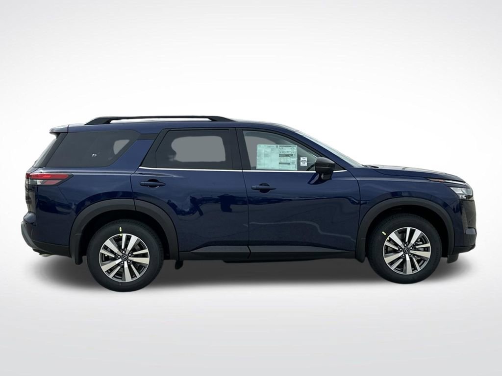 New 2026 Nissan Pathfinder SL AWD/4WD image 6