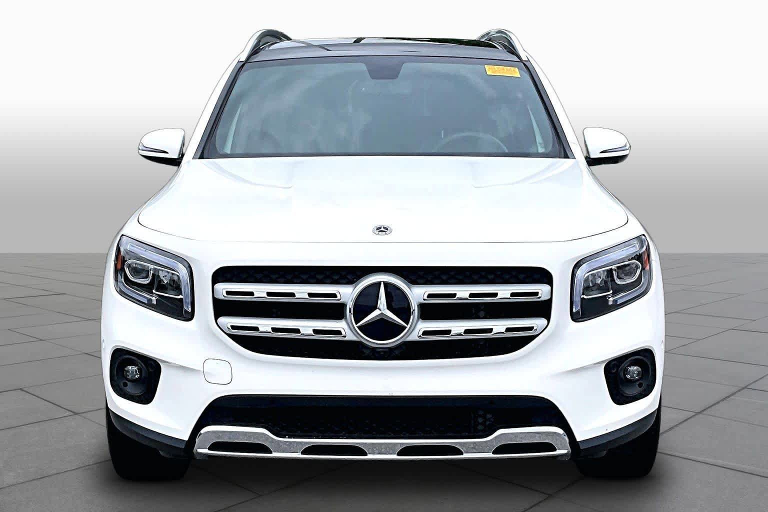 Used 2022 Mercedes-Benz GLB 250 image 4