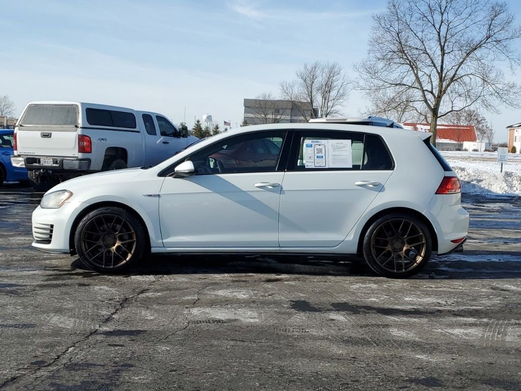 Used 2016 Volkswagen GTI S image 4