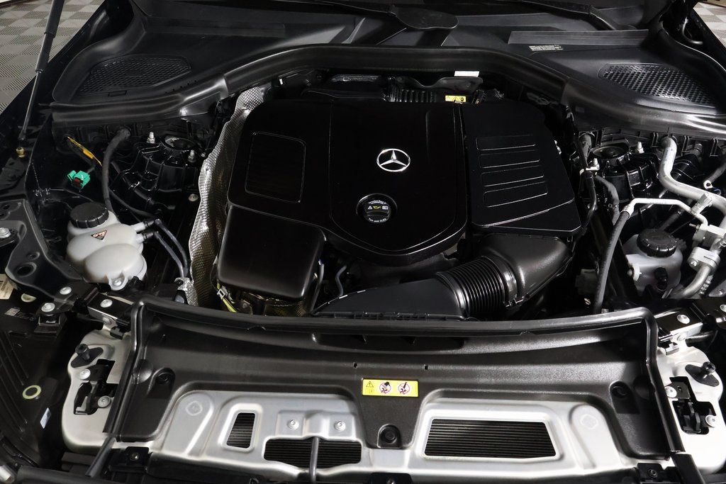 Certified 2025 Mercedes-Benz GLC 350e 4MATIC image 15