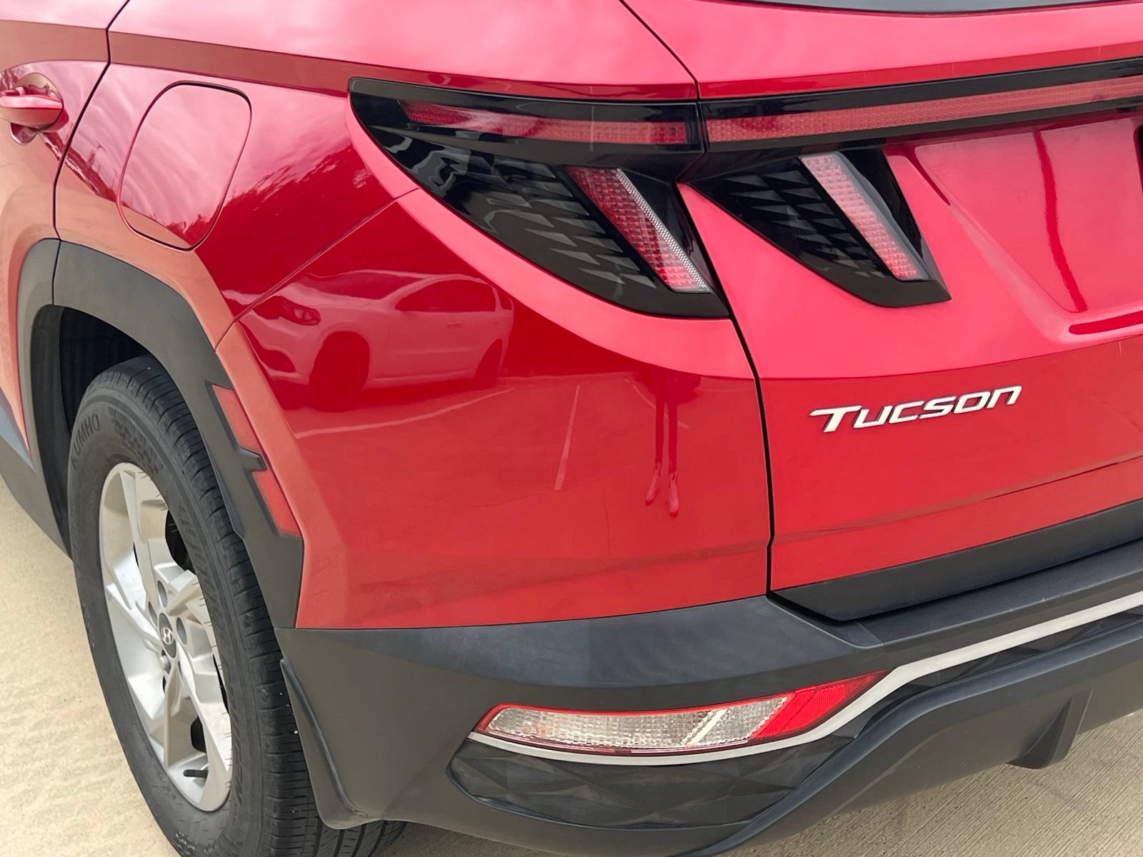Used 2023 Hyundai Tucson SEL FWD image 13