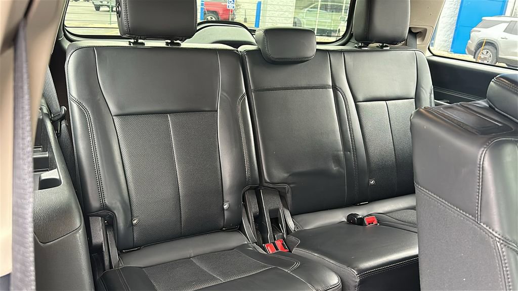 Used 2024 Ford Expedition XLT image 31