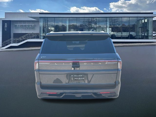 New 2027 Lincoln Navigator L Black Label AWD/4WD image 6