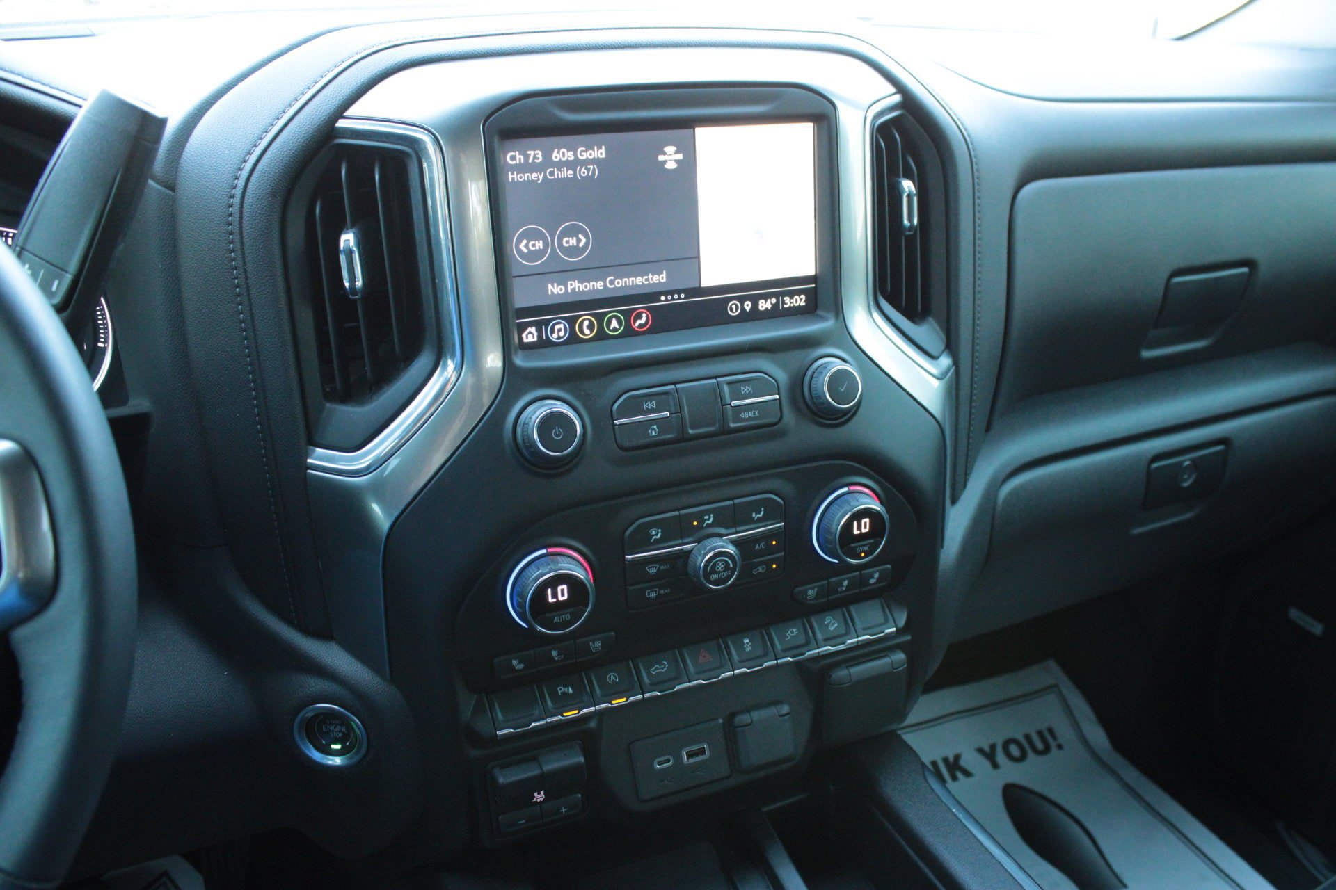 Used 2022 Chevrolet Silverado 1500 LTZ w/ LTZ Convenience Package II AWD/4WD image 38