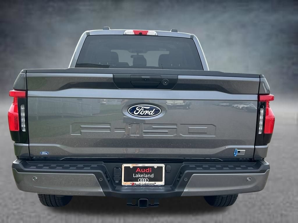 Used 2025 Ford F150 Lightning XLT AWD/4WD image 4