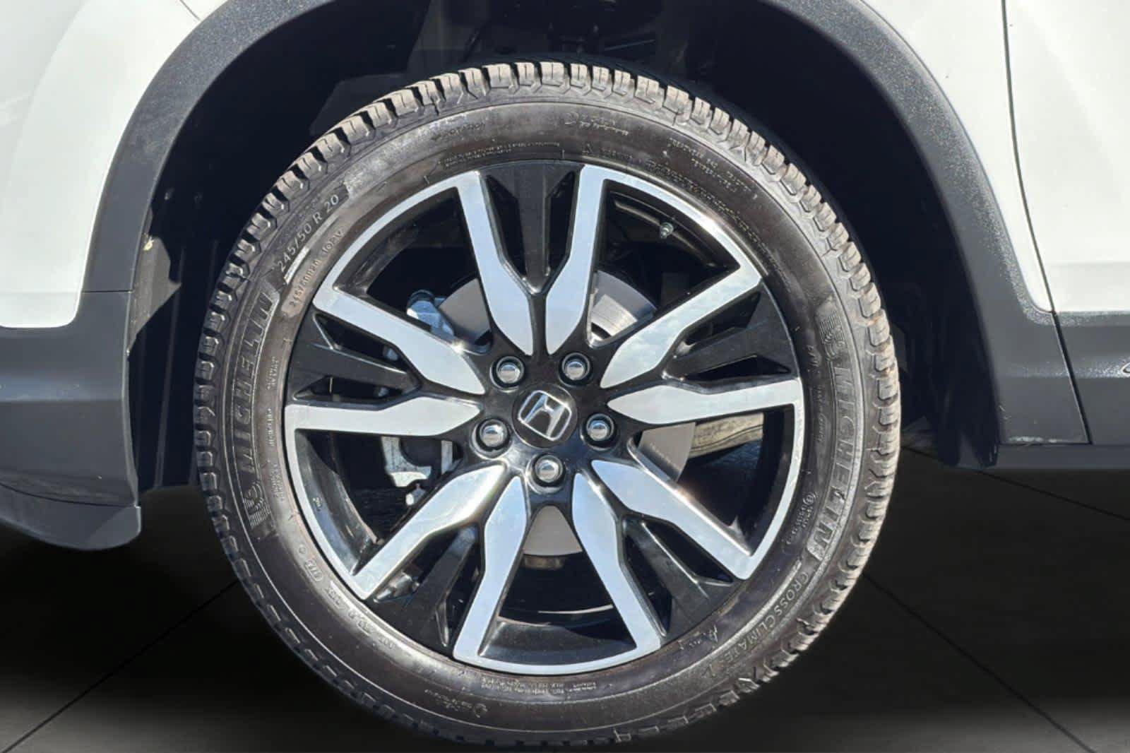 Used 2022 Honda Pilot Elite image 11
