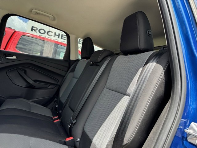 Used 2017 Ford Escape SE w/ Equipment Group 201A image 31