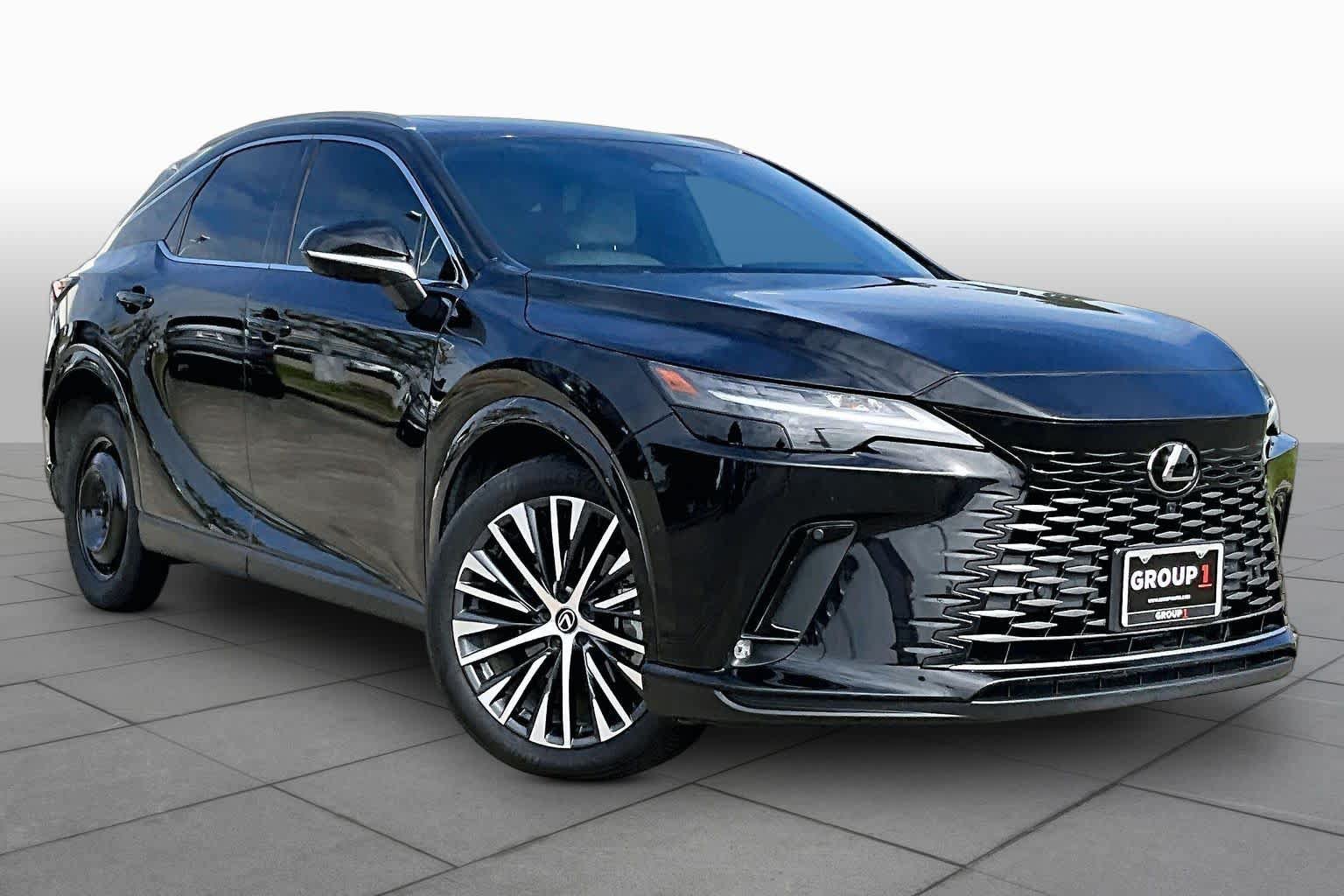 Used 2024 Lexus RX 350 Premium Plus w/ Convenience Package FWD image 3