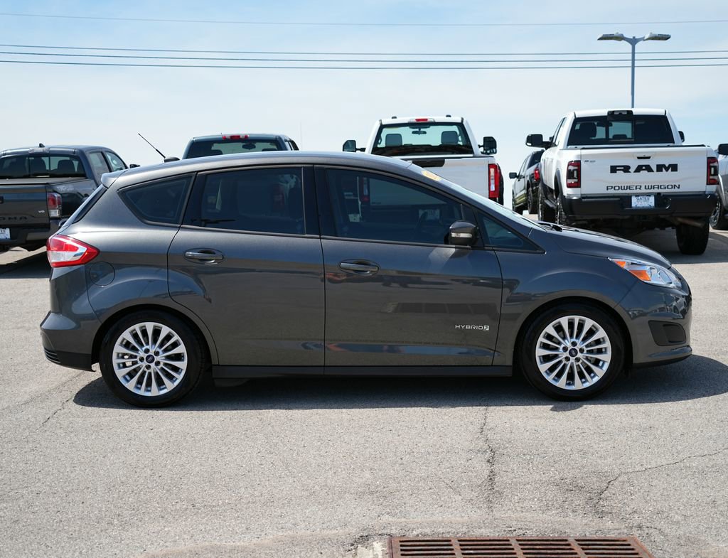 Used 2017 Ford C-MAX SE w/ Equipment Group 201A image 4