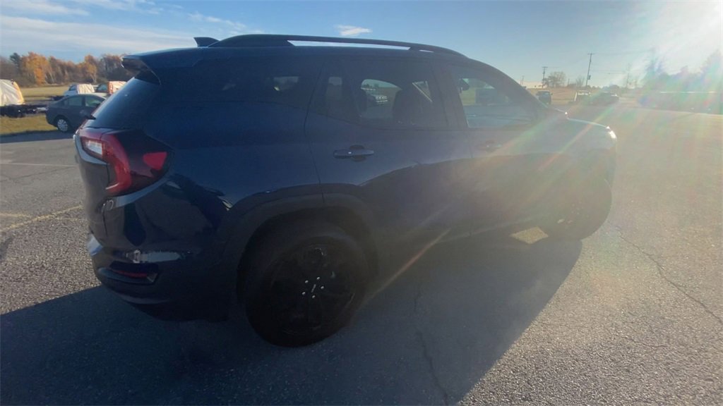 Certified 2022 GMC Terrain SLE w/ Driver Convenience Package image 8