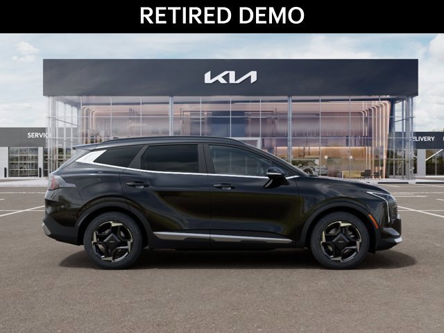 New 2026 Kia Sportage EX w/ EX Panorama Roof Package FWD image 8