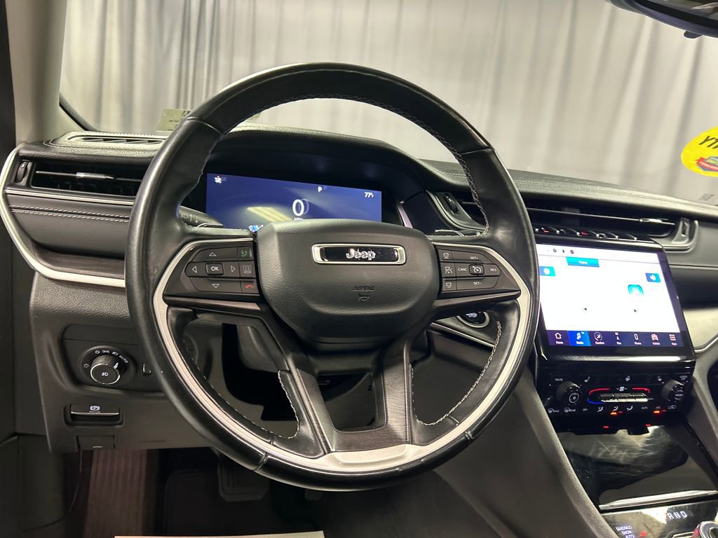 Used 2021 Jeep Grand Cherokee L Limited image 15