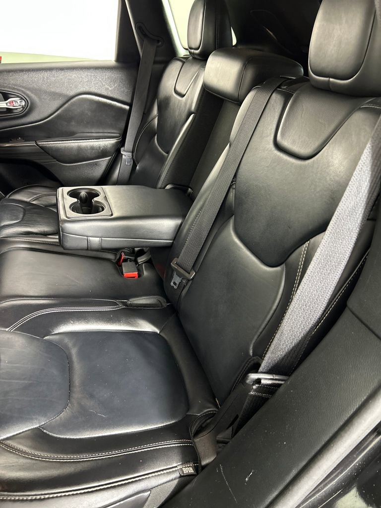 Used 2016 Jeep Cherokee Limited image 15