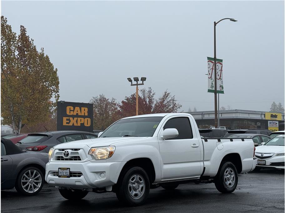 Used 2014 Toyota Tacoma 2WD Regular Cab image 1
