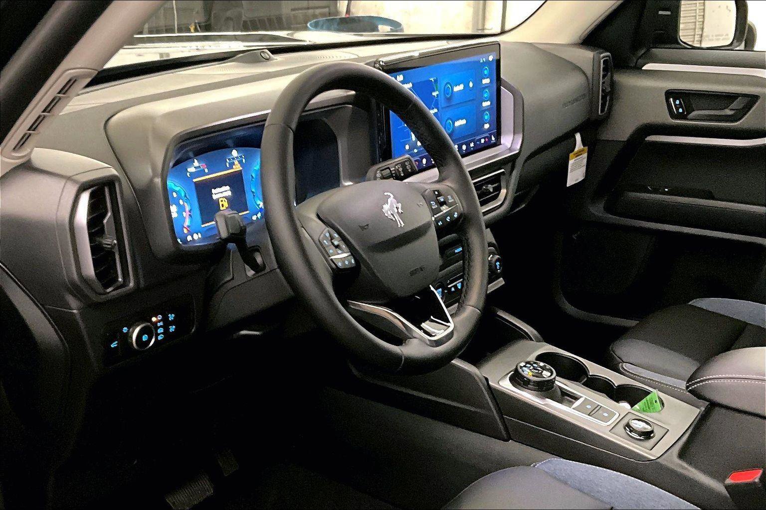 New 2025 Ford Bronco Sport Outer Banks w/ Outer Banks Tech Package+ image 23