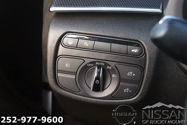 Used 2023 INFINITI QX50 Sport image 28