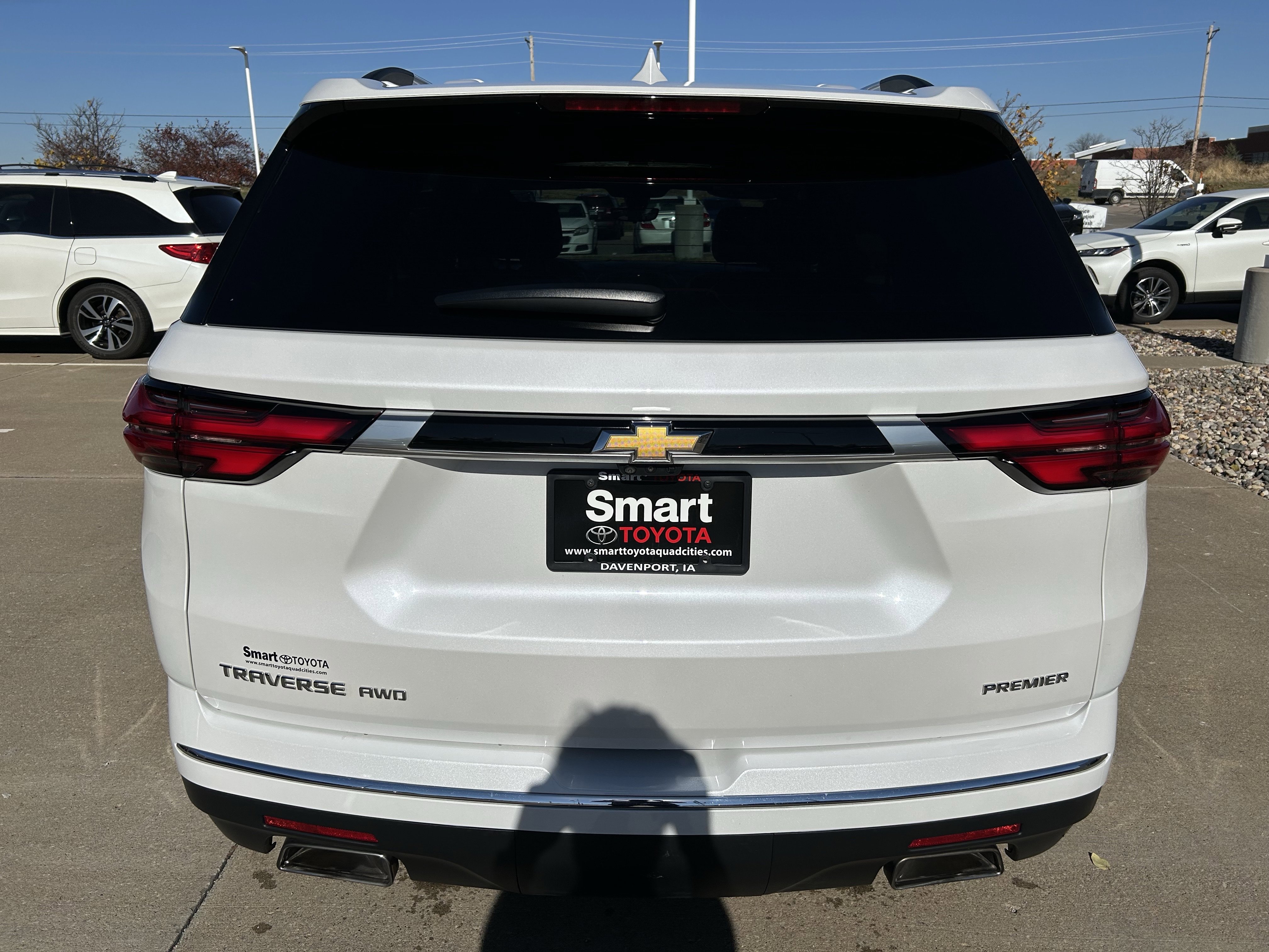 Used 2023 Chevrolet Traverse Premier image 5