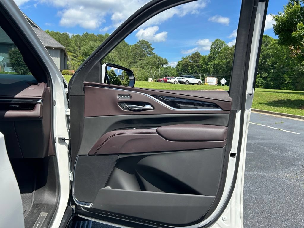 Used 2023 Cadillac Escalade V w/ LPO, ONYX Package AWD/4WD image 63