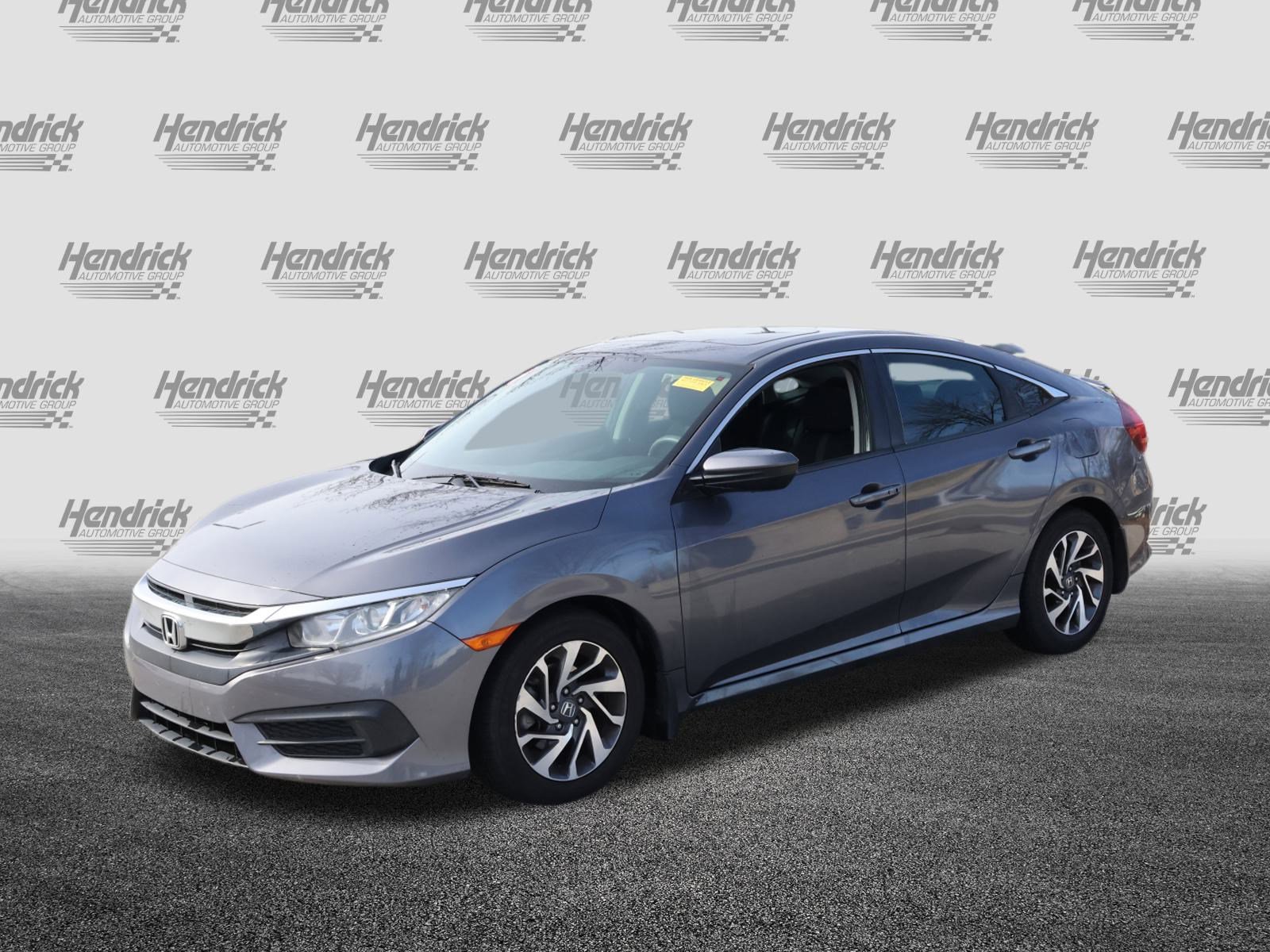 Used 2018 Honda Civic EX image 5