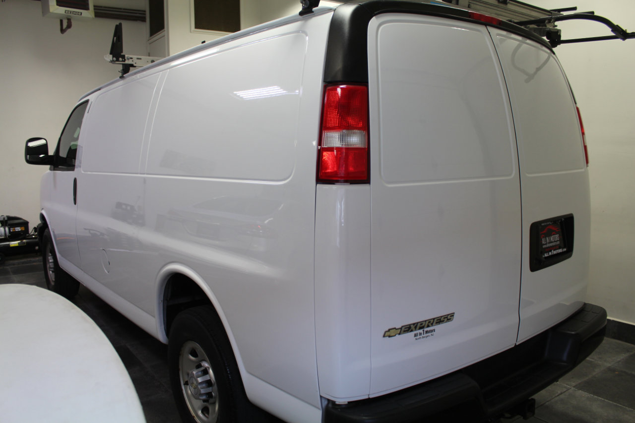Used 2020 Chevrolet Express 2500 w/ Driver Convenience Package image 4