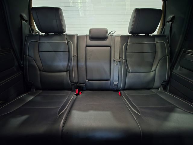 Used 2026 Toyota Tundra Limited AWD/4WD image 14