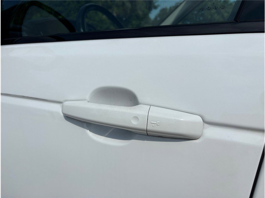 Used 2018 Land Rover Range Rover image 17