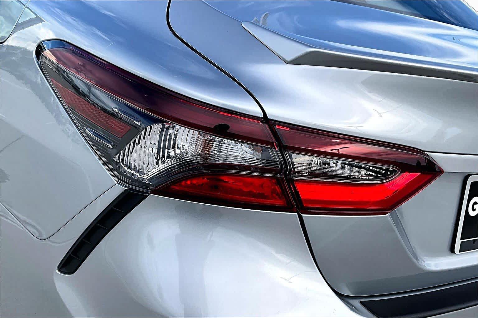 Used 2024 Toyota Camry SE FWD image 25