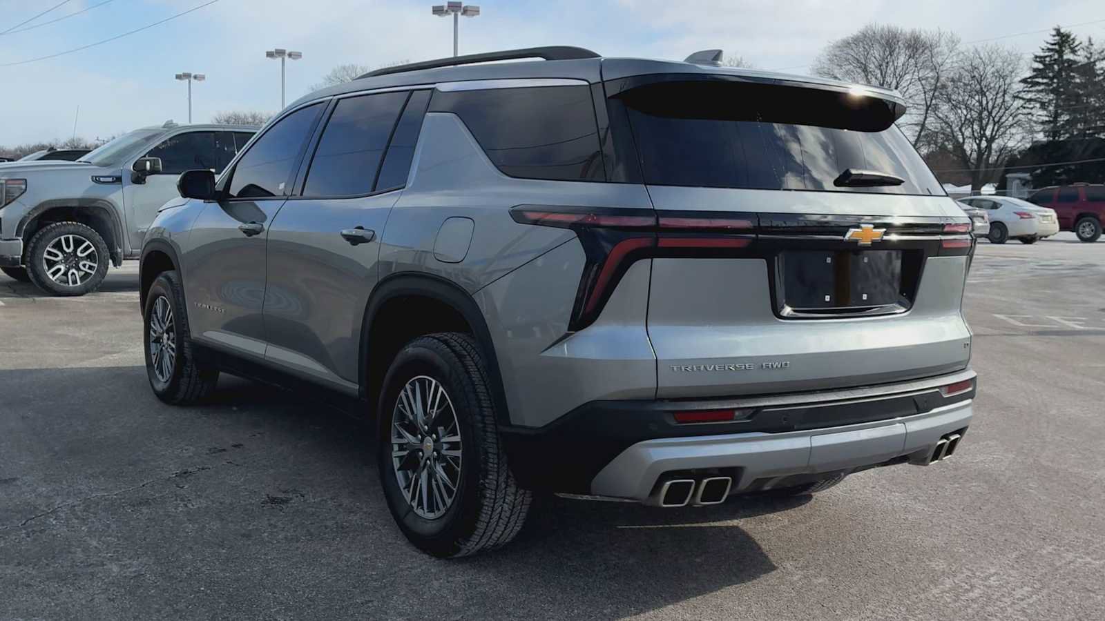 Certified 2024 Chevrolet Traverse LT w/ LPO, Floor Liner Package image 4