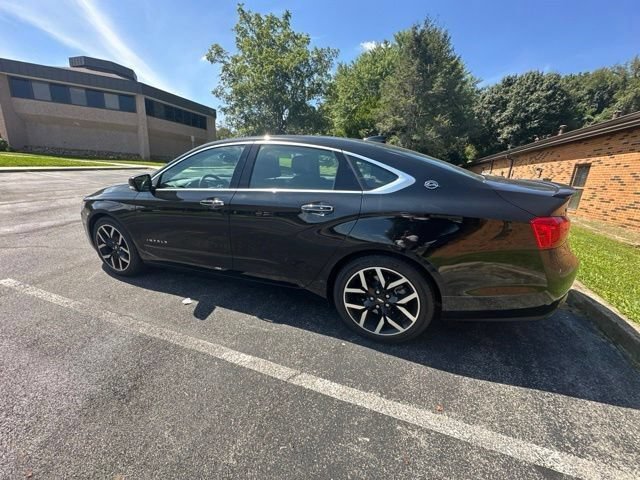 Used 2017 Chevrolet Impala Premier FWD image 31