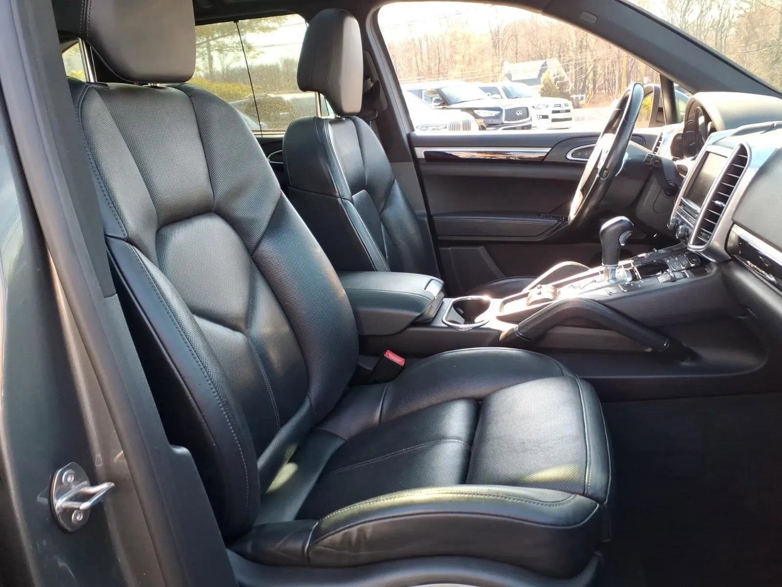 Used 2014 Porsche Cayenne S AWD/4WD image 13