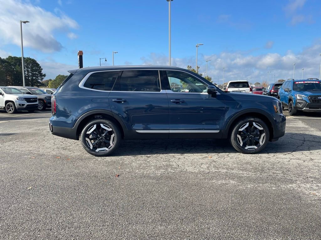 New 2025 Kia Telluride EX w/ EX Captain's Chair Package image 9