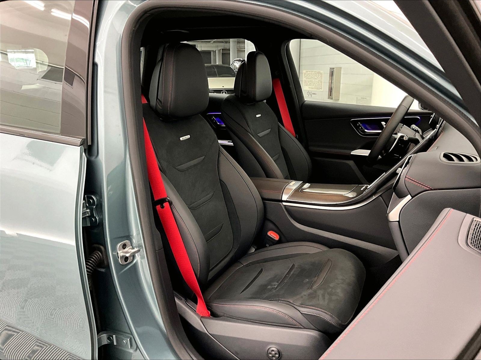 Used 2026 Mercedes-Benz GLC 43 AMG 4MATIC image 6