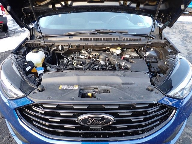 Used 2024 Ford Edge SE w/ Black Appearance Package image 14