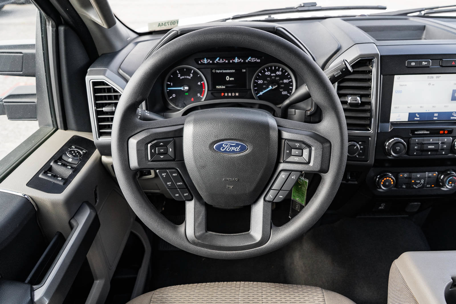 Certified 2022 Ford F350 XLT AWD/4WD image 22