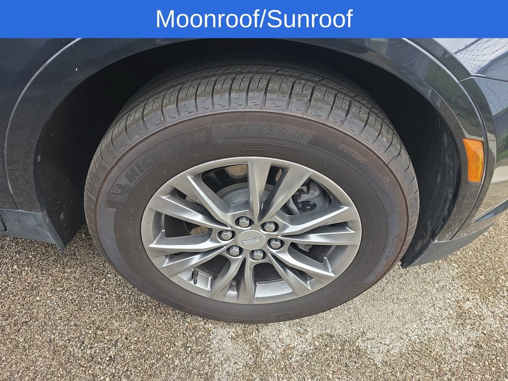 Used 2021 Cadillac XT5 Premium Luxury w/ LPO, Floor Liner Package AWD/4WD image 5